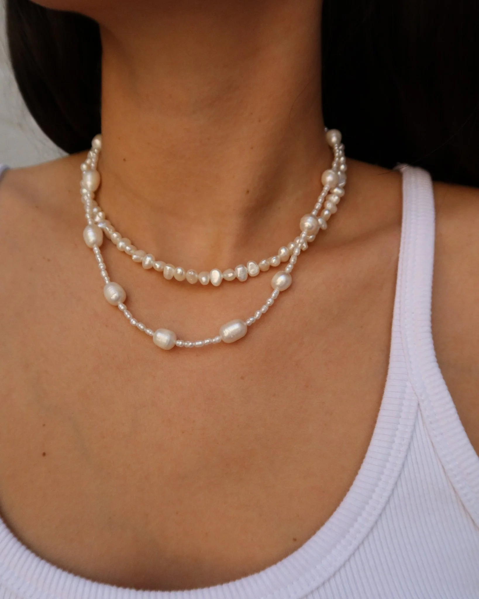 ISLA PEARL NECKLACE WITH RING CLASP - Image 4