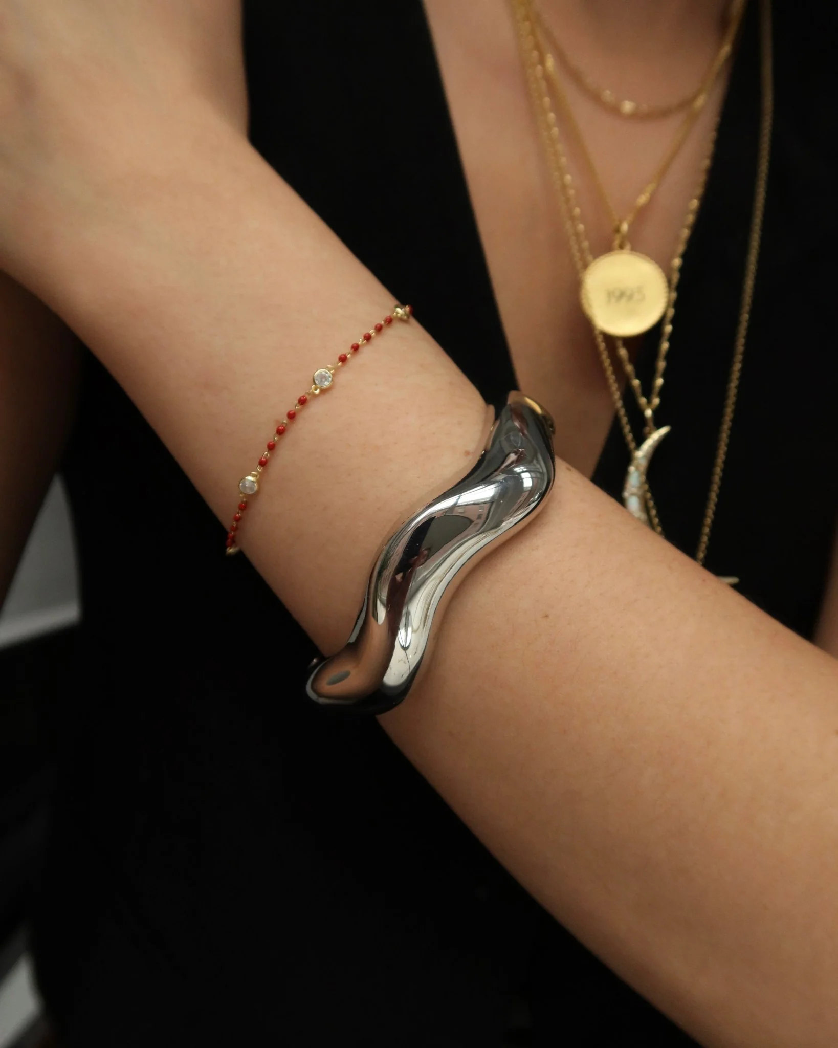 YAEL CZ ENAMEL BRACELET (RED) - Image 2
