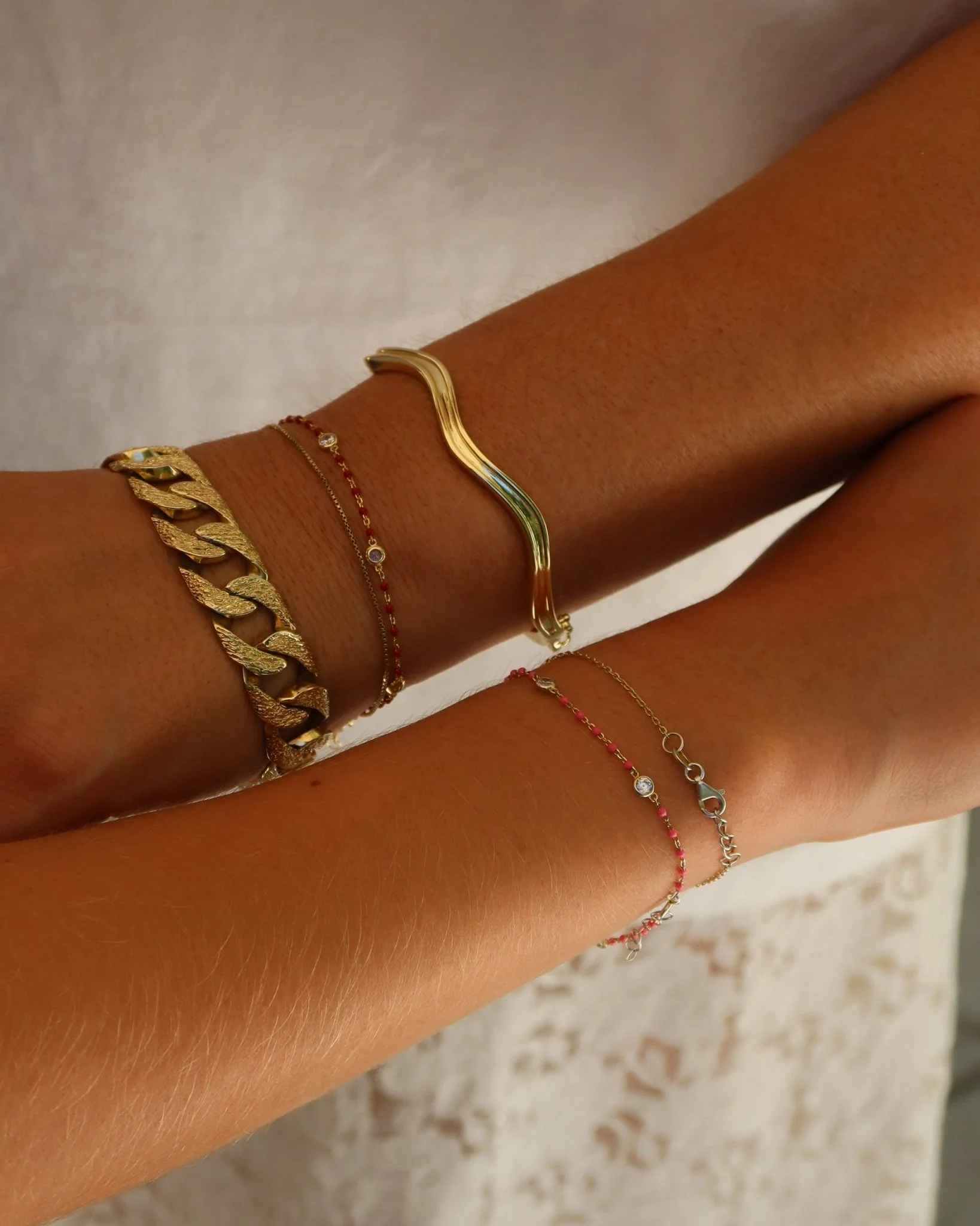 YAEL CZ ENAMEL BRACELET (RED) - Image 4