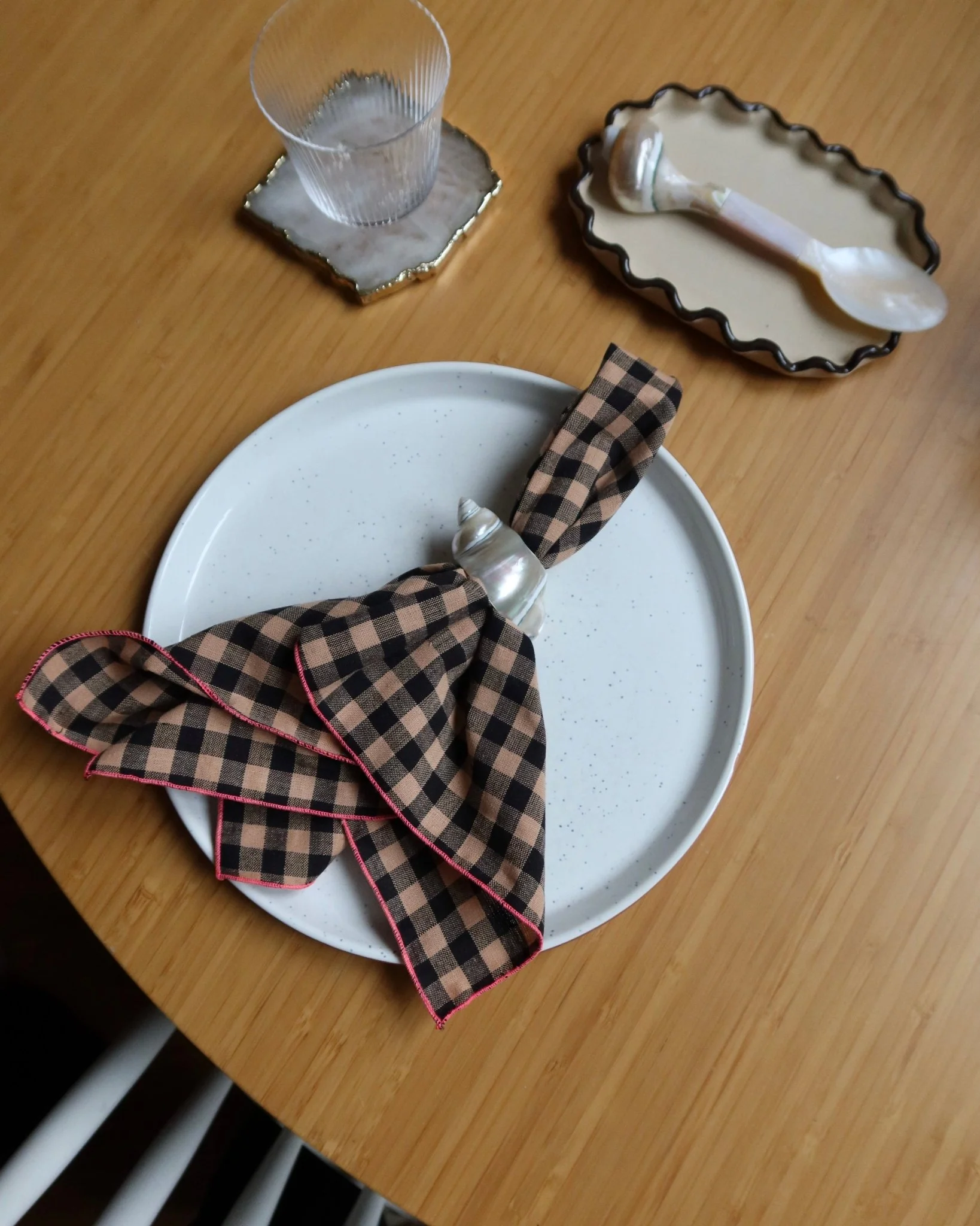 SHELL NAPKIN RINGS (SET OF 4) - Image 8