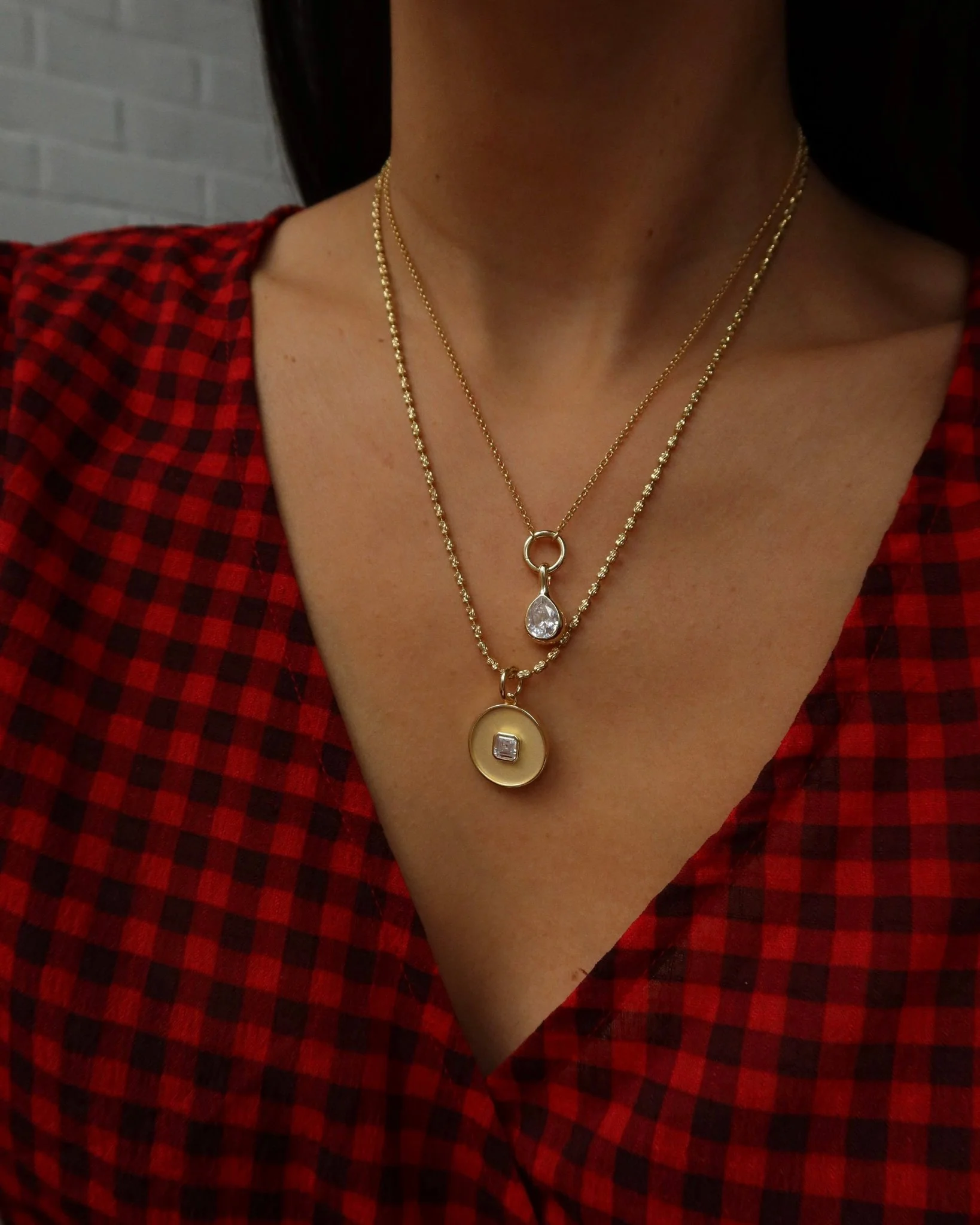 BLAIR CIRCLE LINK TEARDROP PENDANT NECKLACE - Image 4