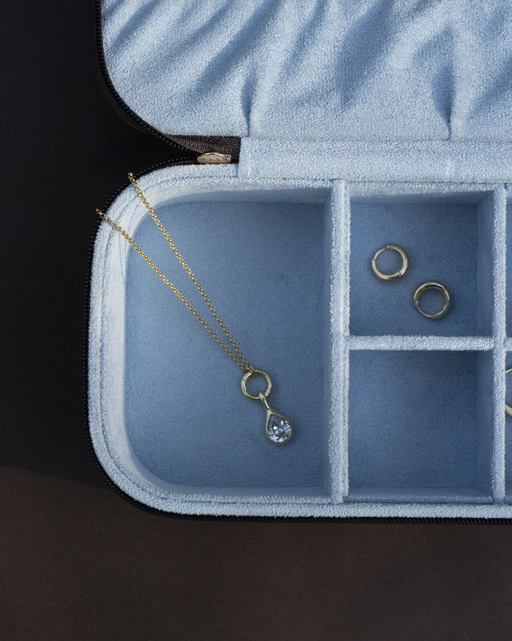 BLAIR CIRCLE LINK TEARDROP PENDANT NECKLACE - Image 8