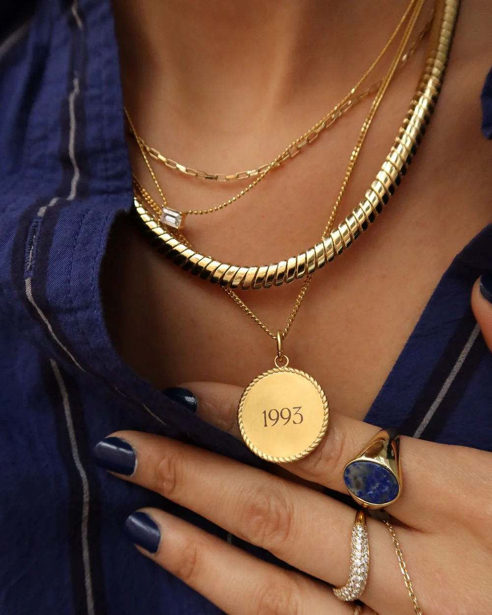 DAHLIA BRAIDED EDGE ENGRAVABLE DISC PENDANT - Image 3