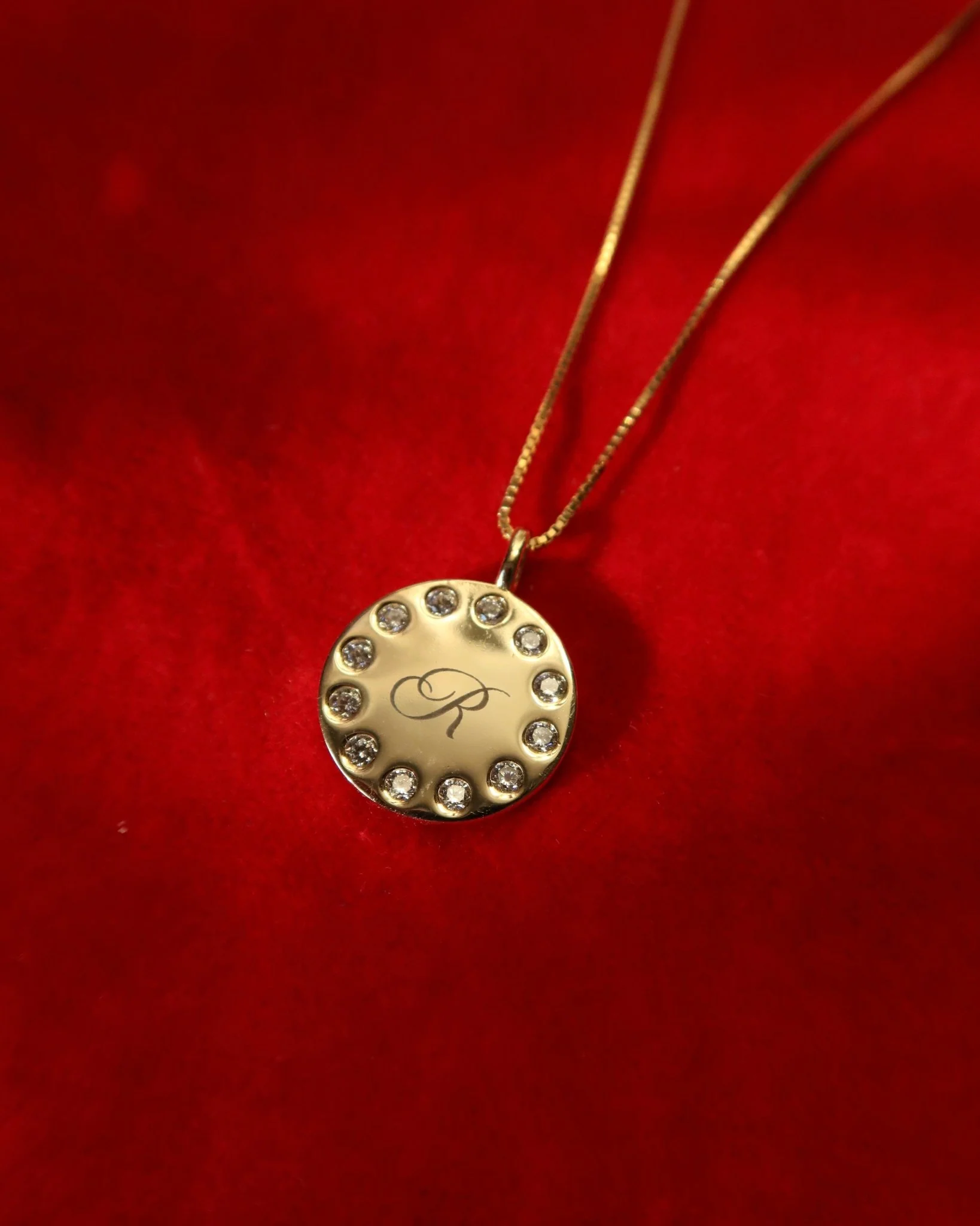 BROOKE ENGRAVABLE DOTTED PENDANT - Image 6