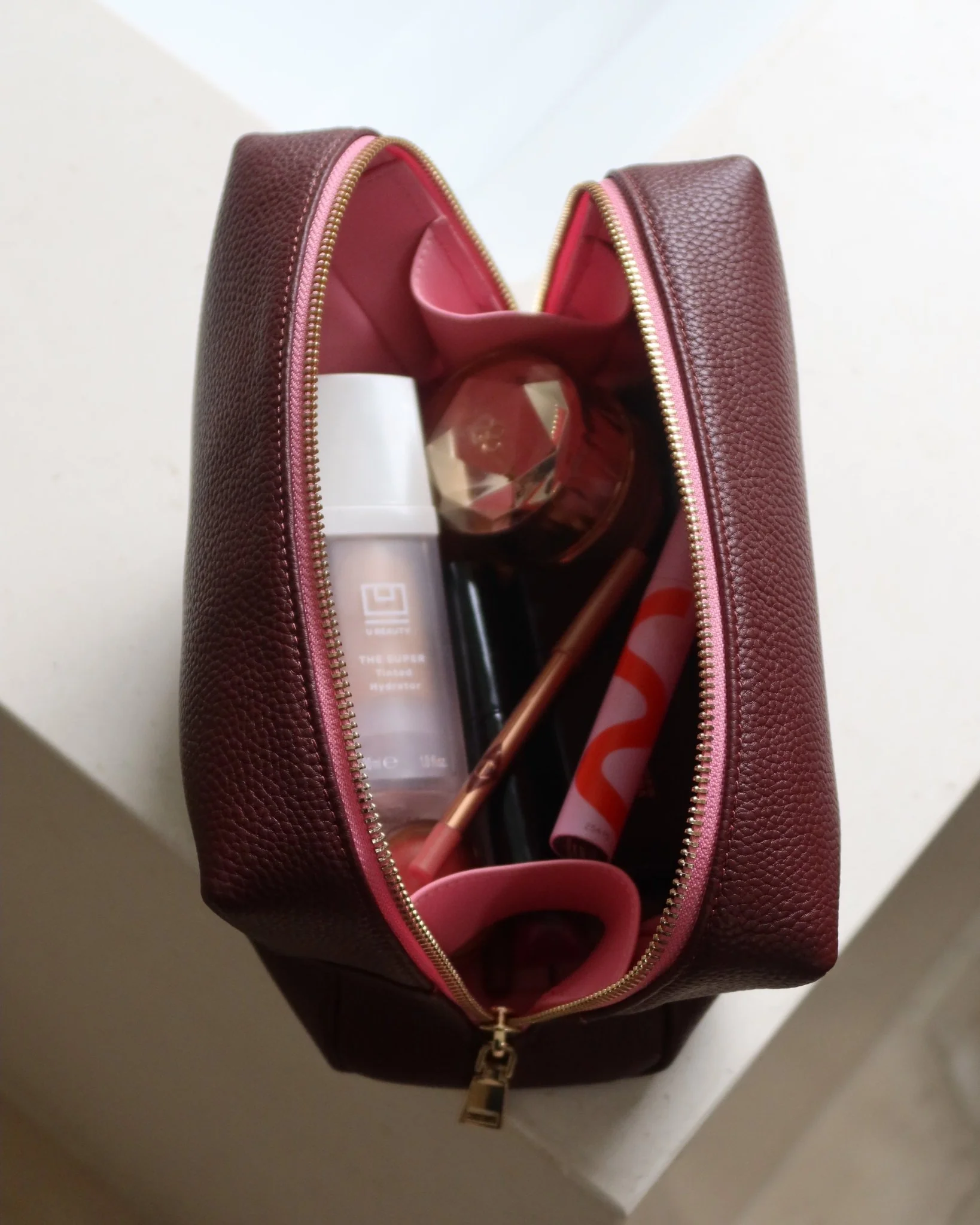BURGUNDY AND BLUSH LEATHER COSMETIC CASE - Image 3