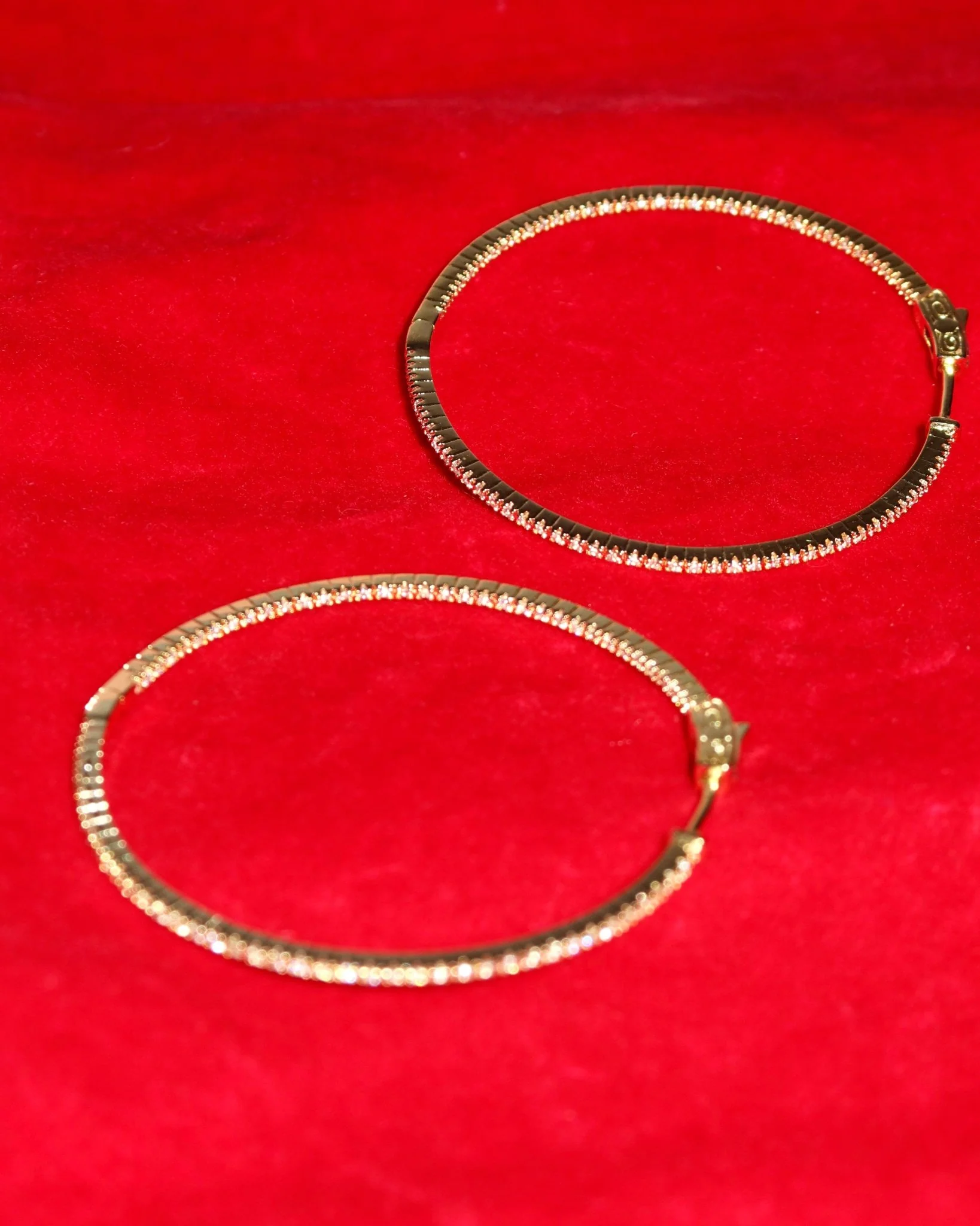 CLEO 50MM SPARKLE HOOP - Image 11