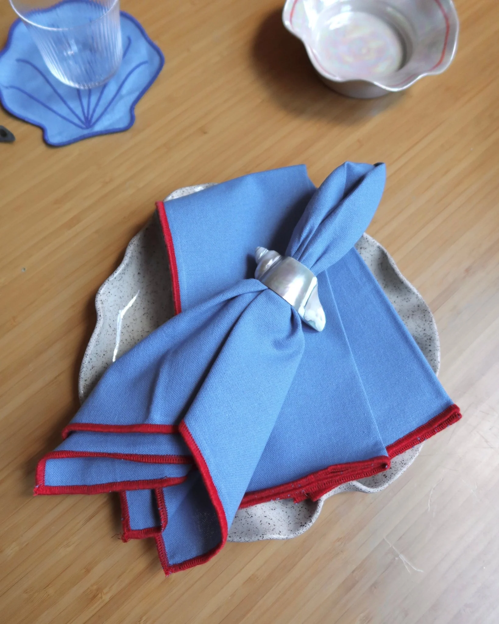 100% COTTON FRENCH BLUE AND RED NAPKINS (SET OF 4)
