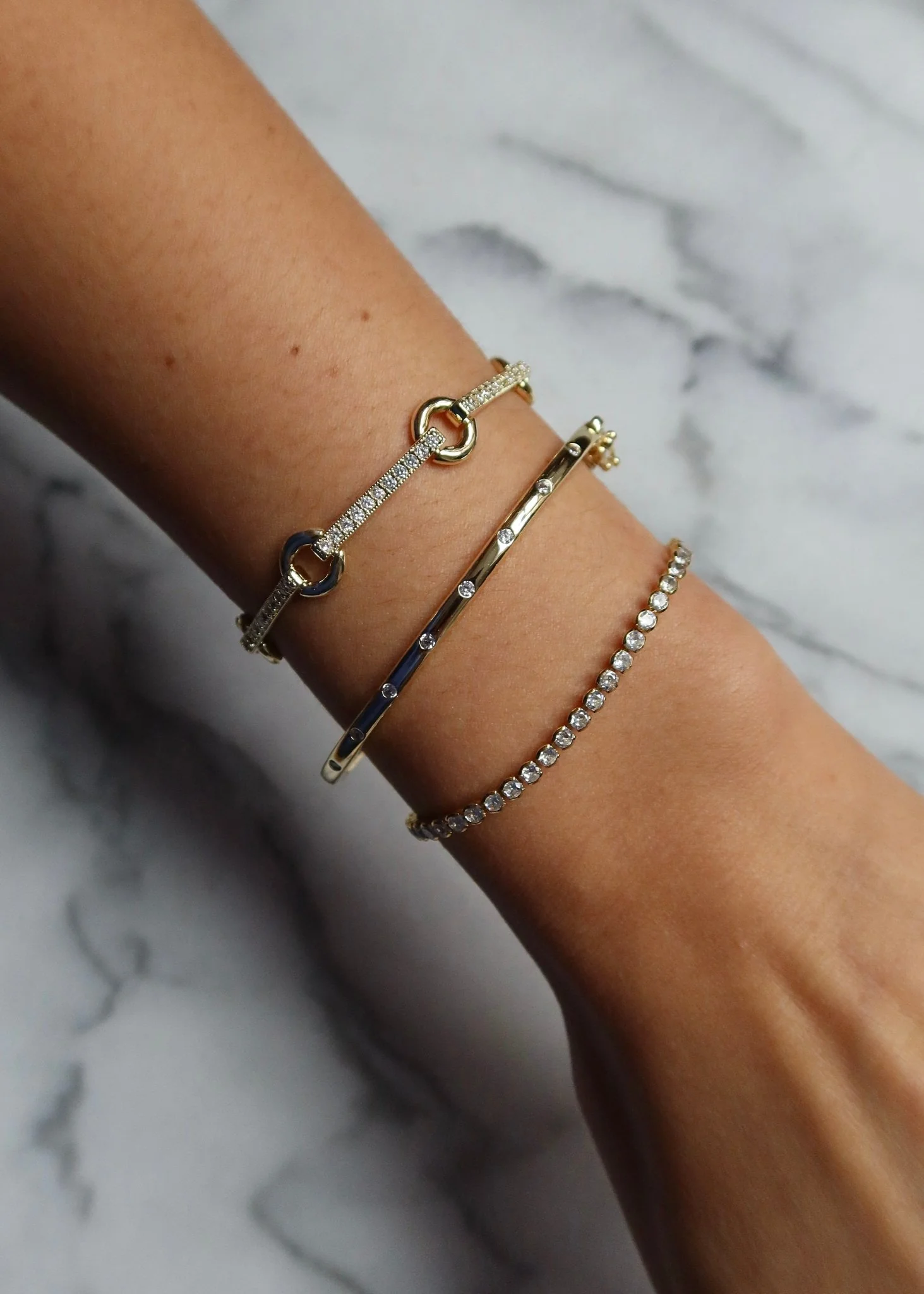 HALLE CIRCLE LINK TENNIS BRACELET - Image 11