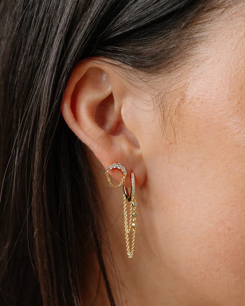 GWEN CURVE SPARKLE CHAIN DROP STUDS - Image 4