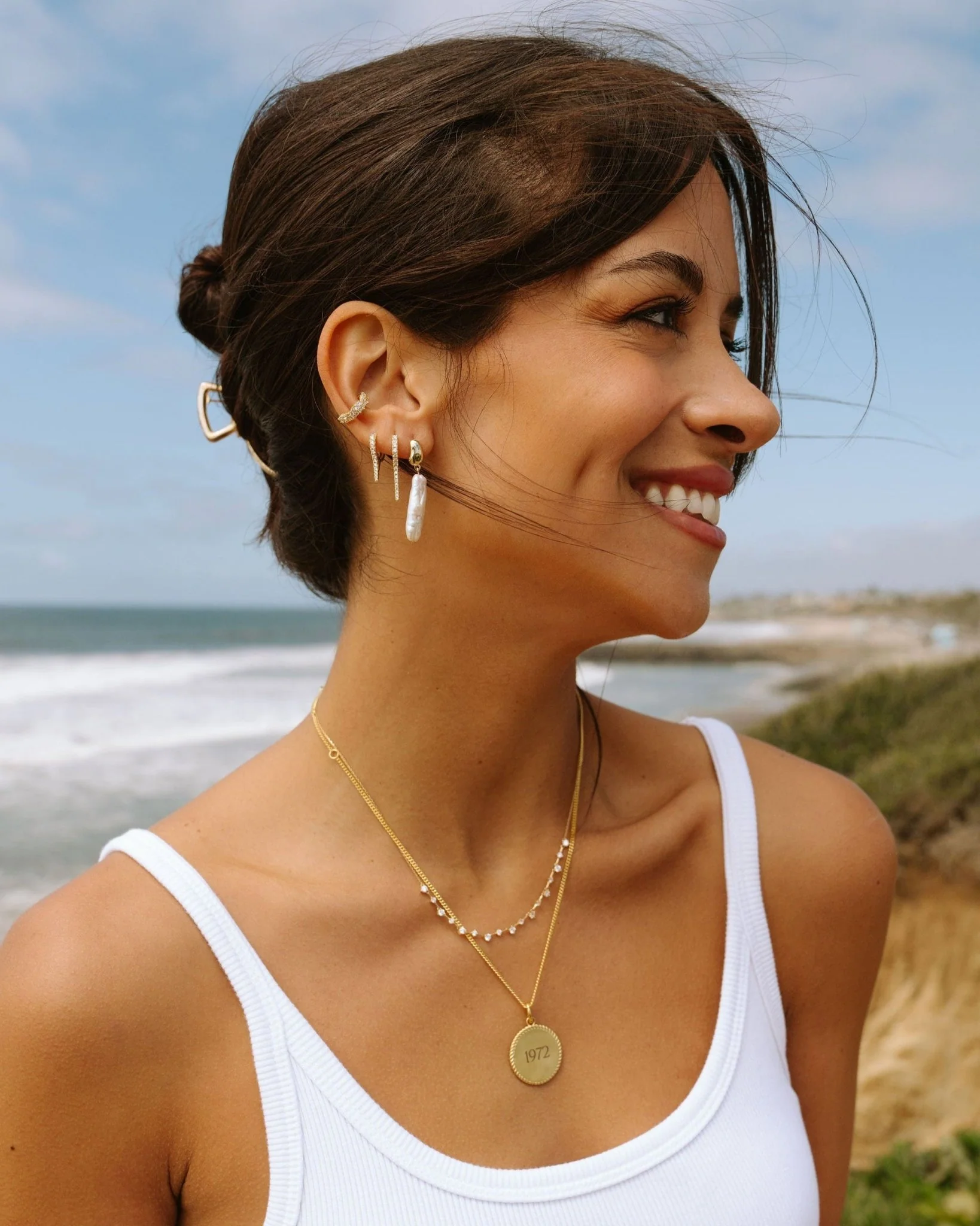 LUCIE ORGANIC PEARL DROP EARRINGS - Image 2