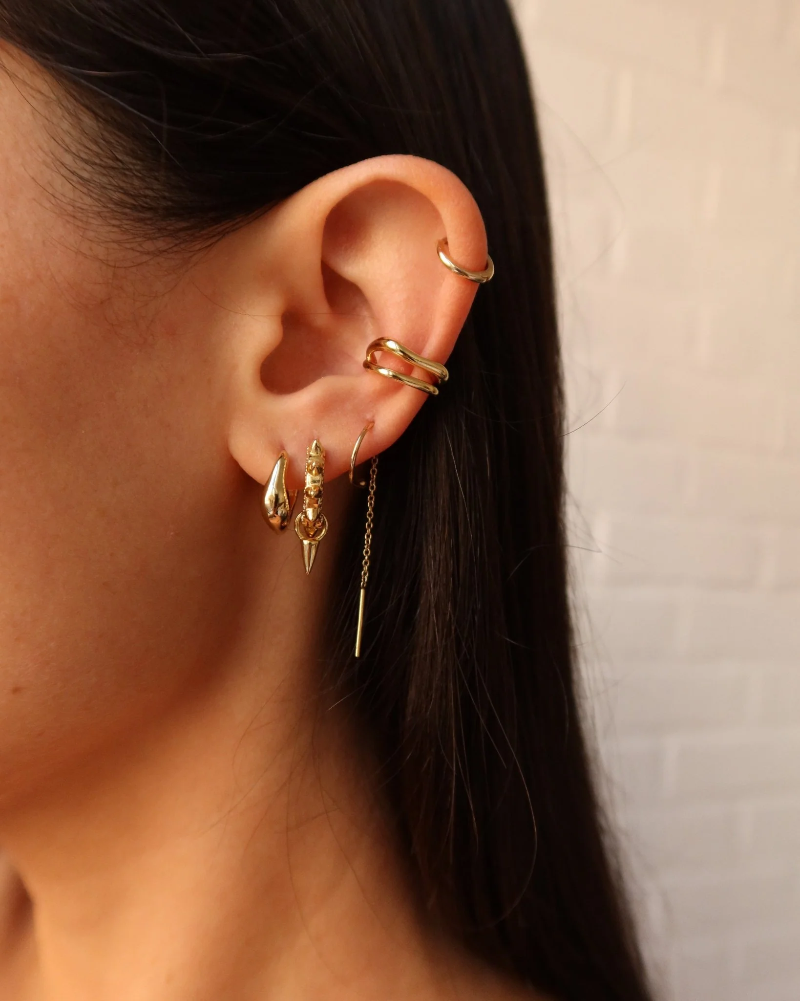EMMA DOUBLE WAVY EAR CUFF - Image 11