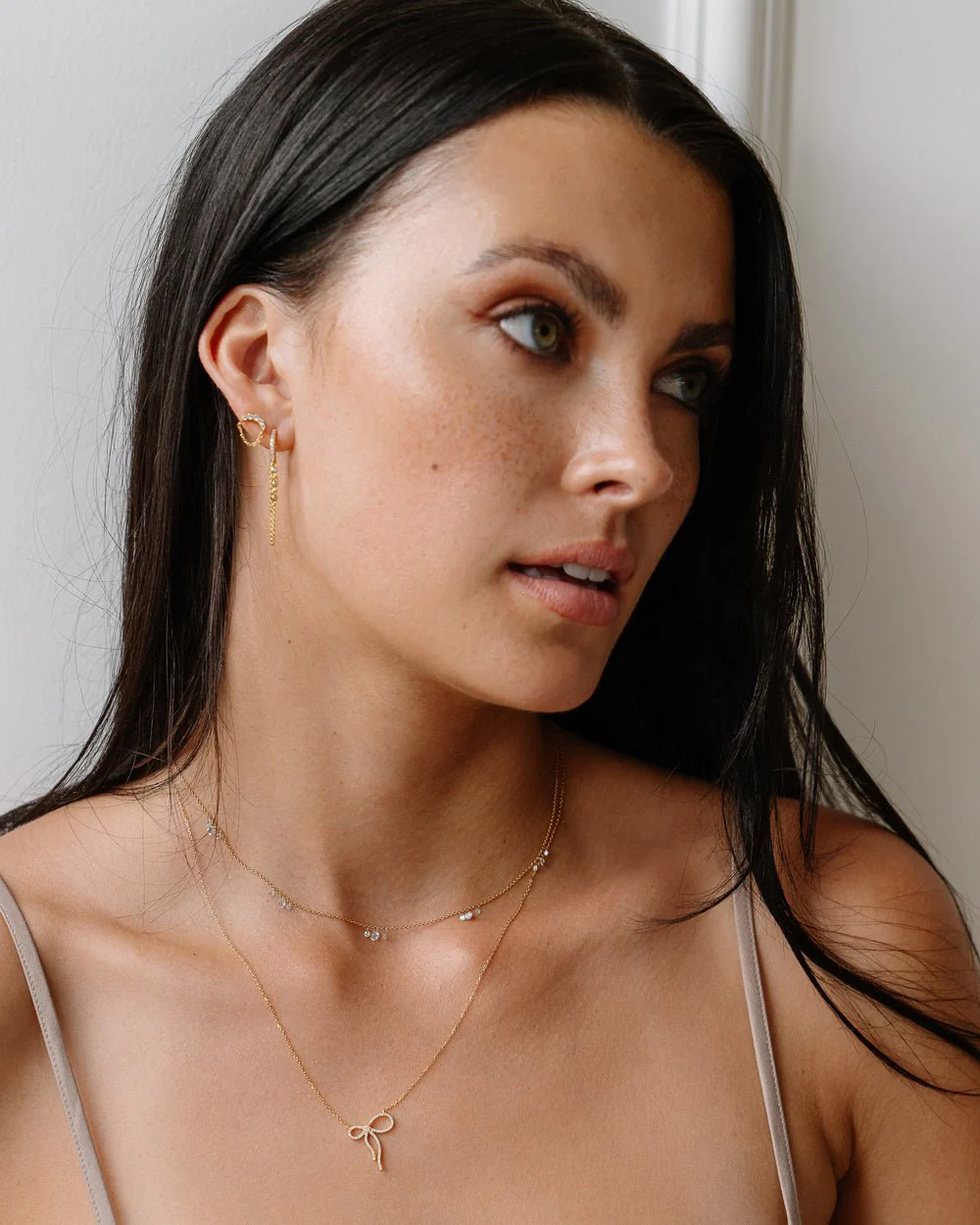 PRESIDIO DIAMOND BOW NECKLACE - Image 13