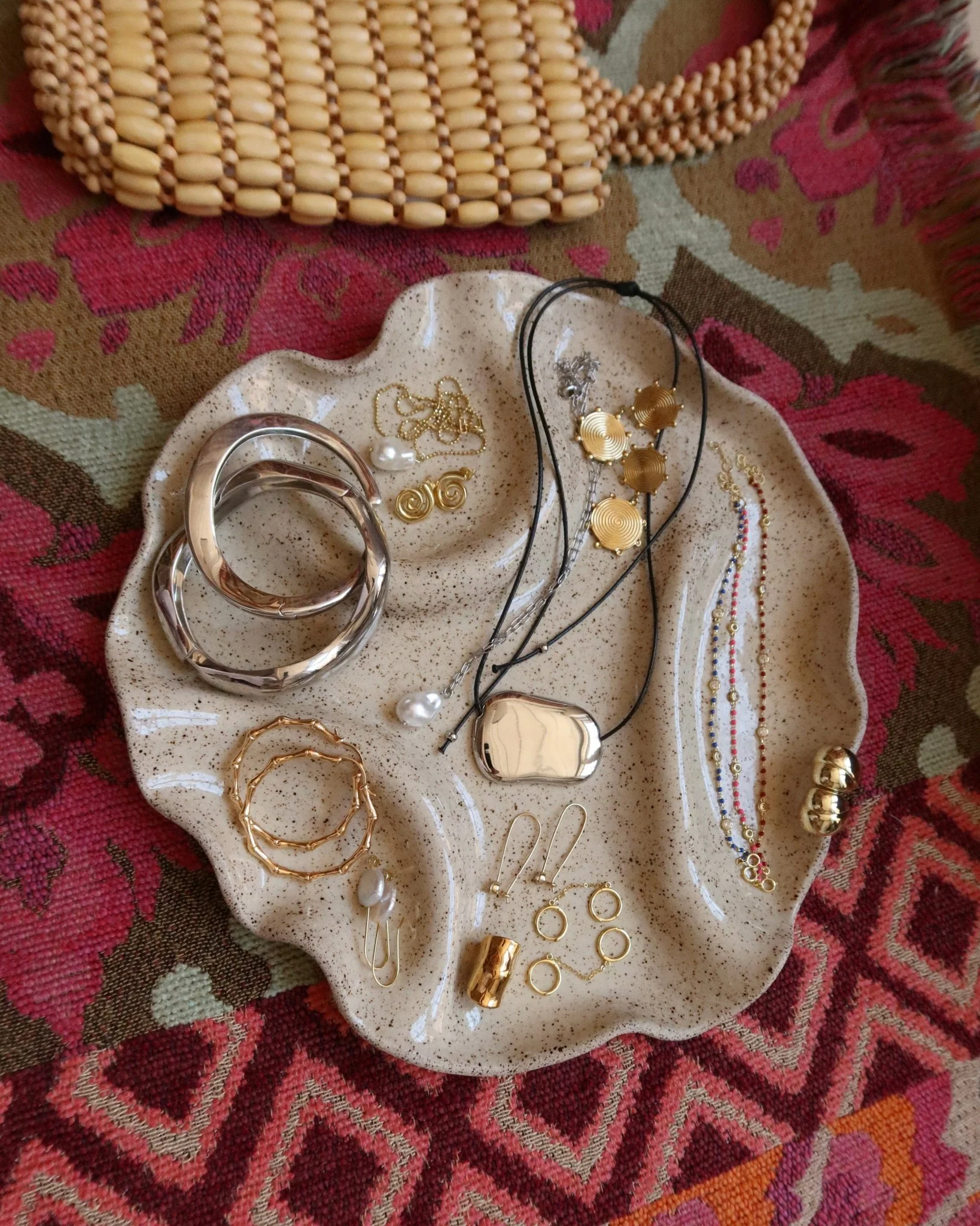 RAQUEL ORGANIC SILVER PLATE LEATHER NECKLACE - Image 6