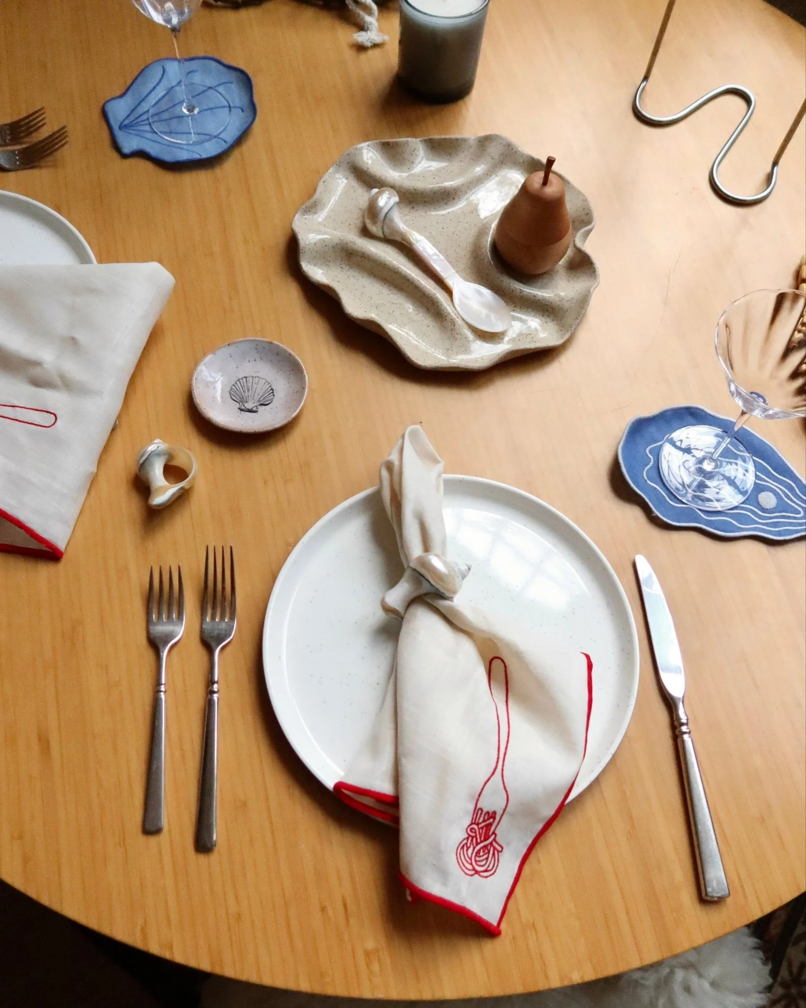 SHELL NAPKIN RINGS (SET OF 4) - Image 9