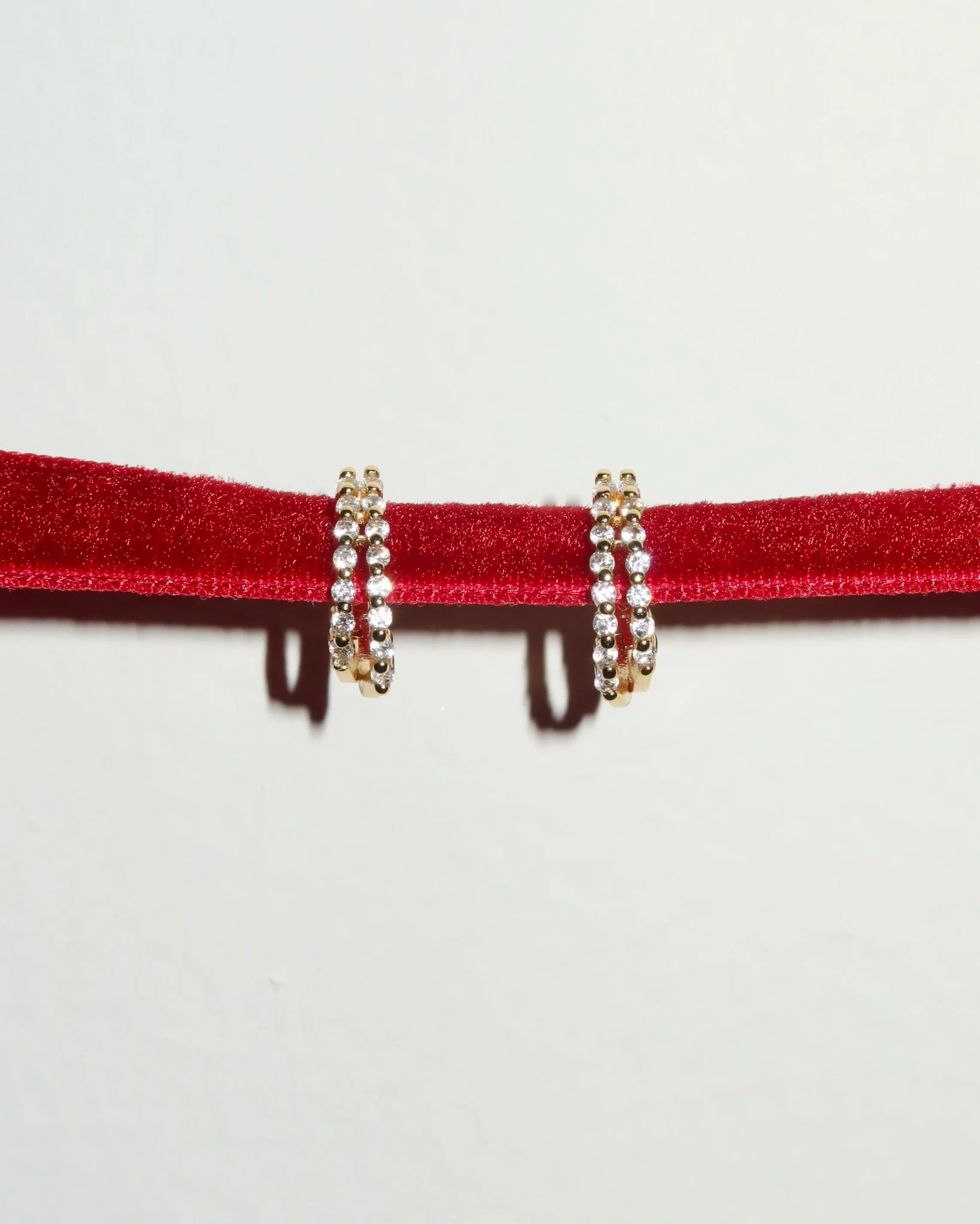 MALENA DOUBLE CZ HUGGIES - Image 8