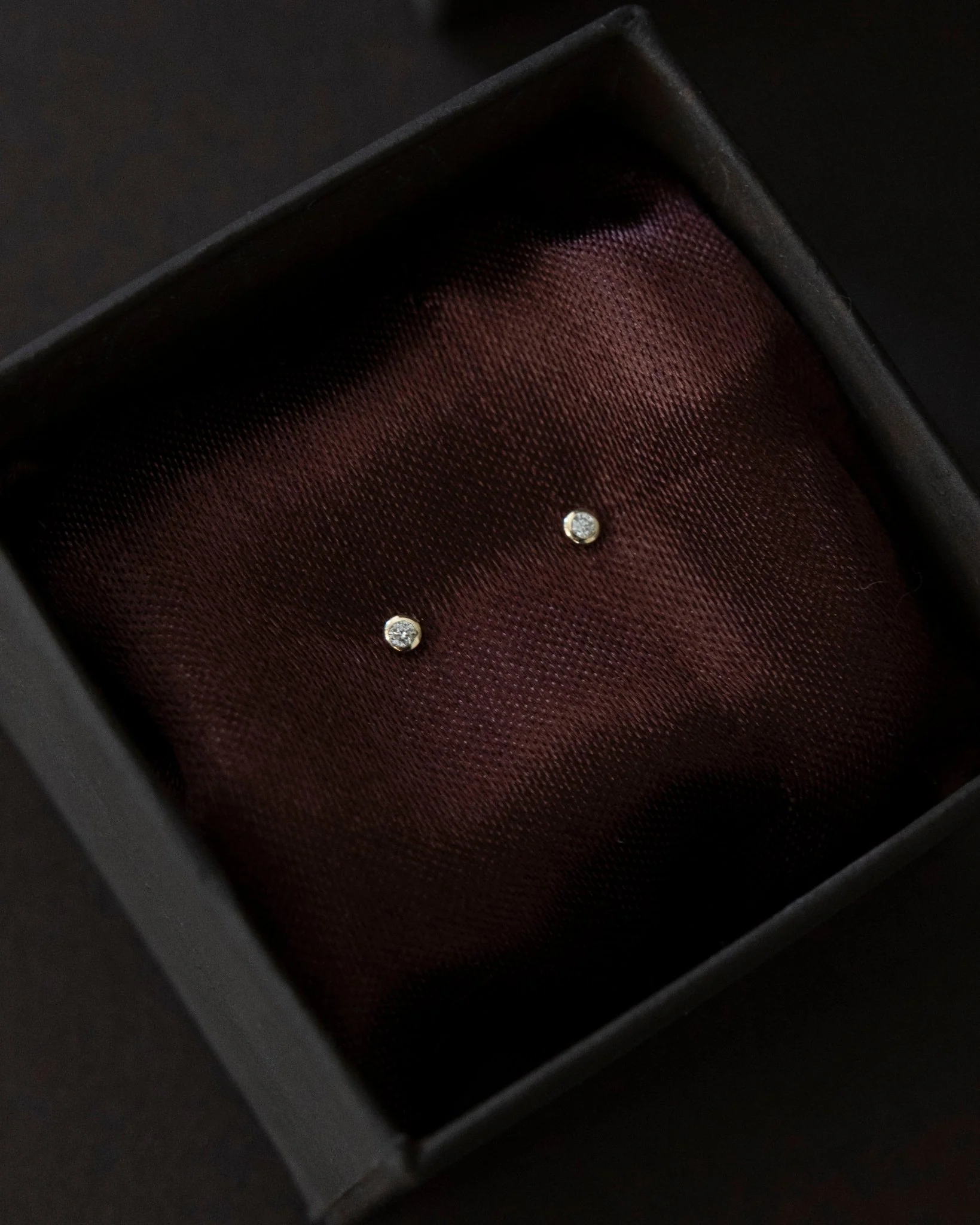 WEST VILLAGE BEZEL DIAMOND STUDS - Image 2
