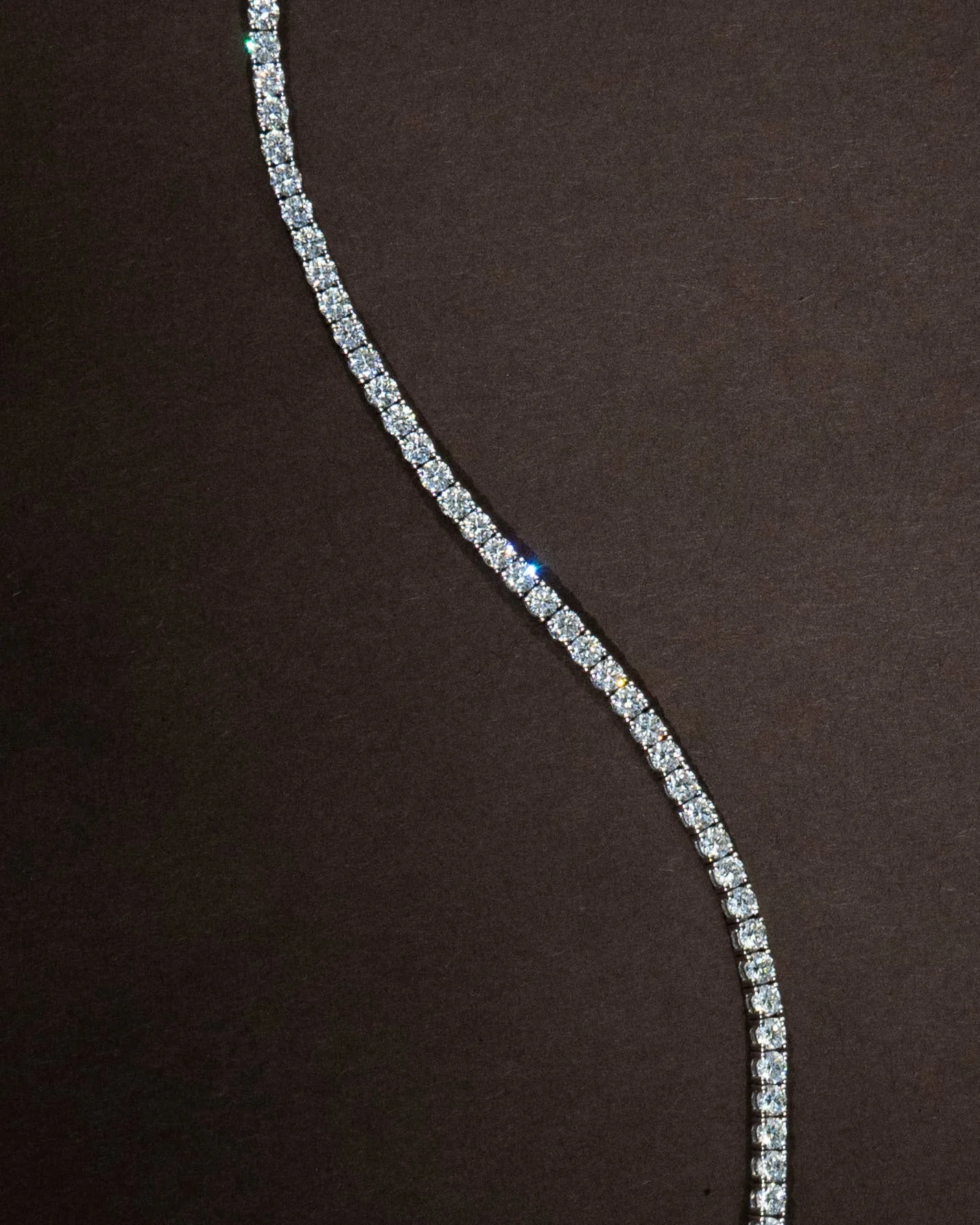 WIMBLEDON 4.5 CTW DIAMOND TENNIS BRACELET IN WHITE GOLD - Image 2