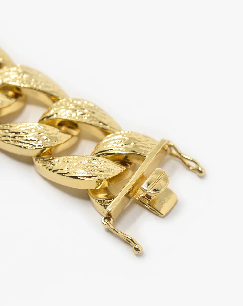 Zoli Bold Cuban Link Bracelet - Image 11